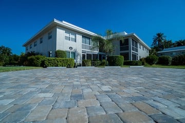 Naples Pressure Cleaning Job – Commercial HOA