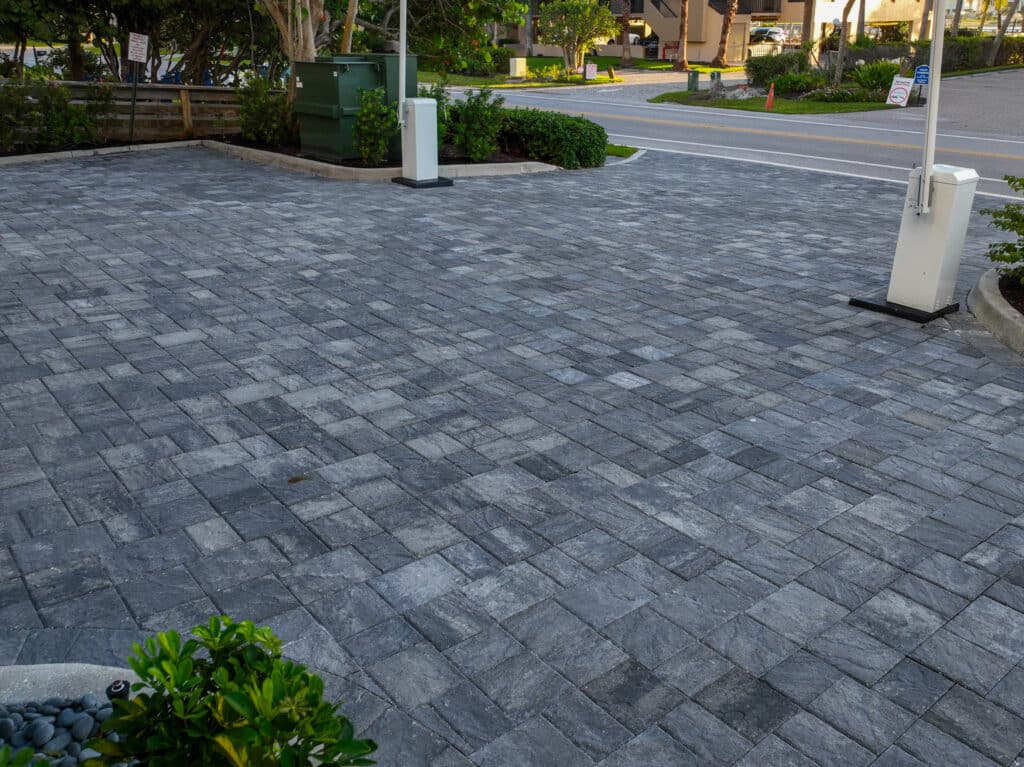 Vanderbilt Condo Association's Stunning Driveway & Pool Deck